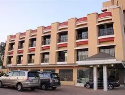 Hotel Aristro | Maharaştra - Pune Bölgesi - Lonavala (ve civarı) - Lonavala