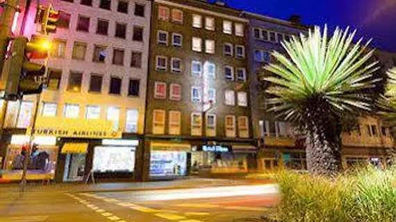 Novum Hotel Plaza Düsseldorf Zentrum | Kuzey Ren-Westfalia - Düsseldorf (ve civarı) - Düsseldorf - Stadtmitte