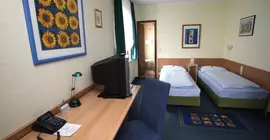 City Hotel Fellbach | Baden-Wuerttemberg - Rems-Murr-Kreis - Stuttgart (ve civarı) - Fellbach