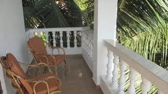 White Feather Guest House | Goa - Kuzey Goa - Morjim