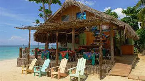 Country Country Beach Cottages | Westmoreland - Negril (ve civarı) - Negril