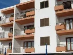 Apartamentos Llevant | Balearic Adaları - İbiza Adası - Ibiza Kent Merkezi - Figueretas