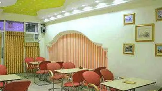 Hotel CJ International | Pencap - Amritsar