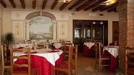 Hotel Ristorante Alla Corte | Veneto - Vicenza (vilayet) - Bassano del Grappa