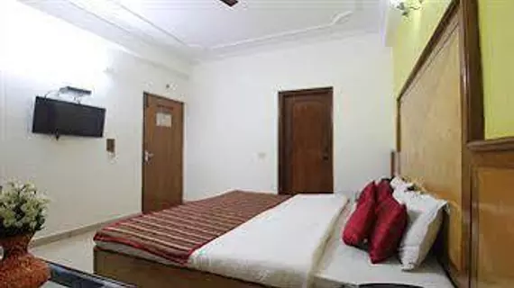 Hotel Pallvi palace | Batı Delhi - Ulusal Eyalet Başkenti Delhi - Delhi (ve civarı) - Yeni Delhi - Paharganj