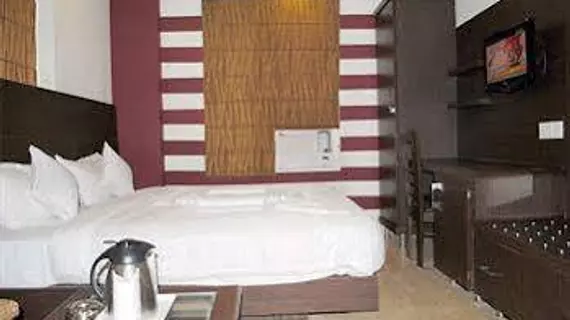 Hotel La Vista | Batı Delhi - Ulusal Eyalet Başkenti Delhi - Delhi (ve civarı) - Yeni Delhi - Karol Bagh