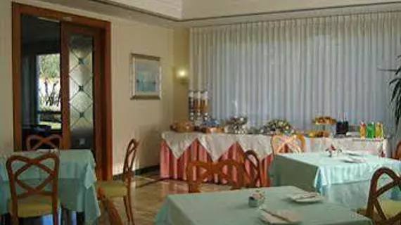 Hotel Giardino Dei Principi | Abruzzo - Pescara (il) - Citta Sant'Angelo