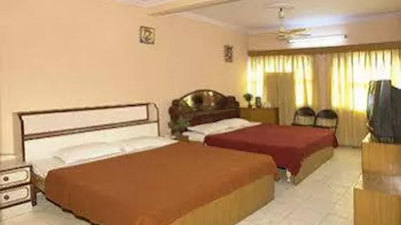 Hotel Jyoti Deluxe | Batı Delhi - Ulusal Eyalet Başkenti Delhi - Delhi (ve civarı) - Yeni Delhi - Karol Bagh