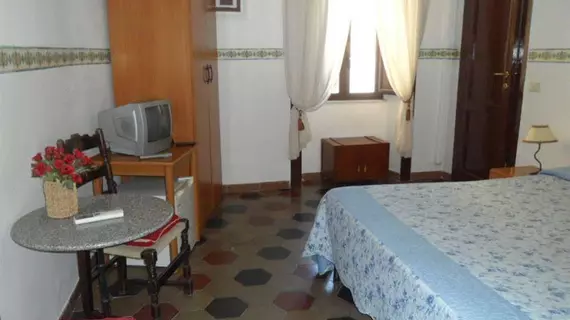 Villa Floresta Bed & Breakfast | Sicilya - Messina (vilayet) - Taormina Sahili - Taormina - Taormina Kent Merkezi