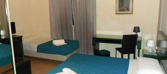 Hotel Meublè Suisse | Liguria - Cenova (il) - Ponente - Cenova (ve civarı) - Cenova