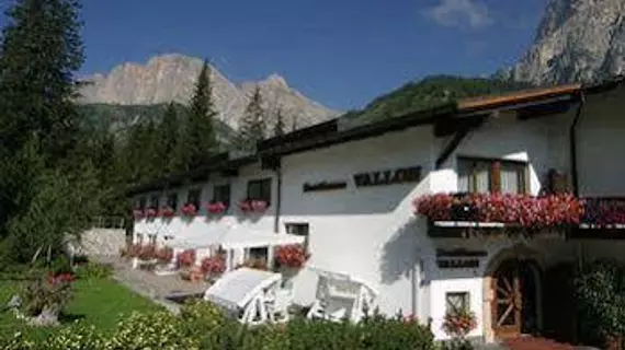 Residence Vallon | Trentino-Alto Adige - Güney Tirol (il) - Corvara in Badia