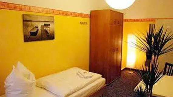 Pension Leipzig Georgplatz | Saxony (Saksonya) - Leipzig - Alt-West