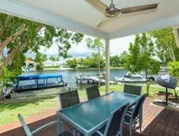 Noosa Entrance Waterfront Resort | Queensland - Noosa - Noosaville