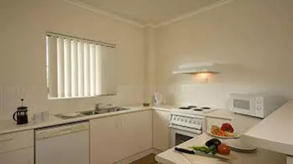 Tropic Towers Apartments | Queensland - Cairns - Cairns (ve civarı) - Cairns North