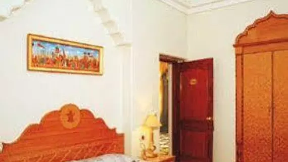 Bajaj Indian Home Stay | Batı Delhi - Ulusal Eyalet Başkenti Delhi - Delhi (ve civarı) - Yeni Delhi - Karol Bagh