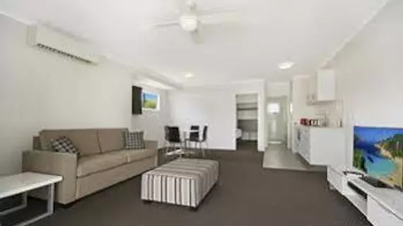 Cooroy Luxury Motel Apartments Noosa | Queensland - Noosa - Cooroy