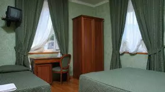 Hotel Fellini | Lazio - Roma (ve civarı) - Roma Kent Merkezi - Rione II Trevi