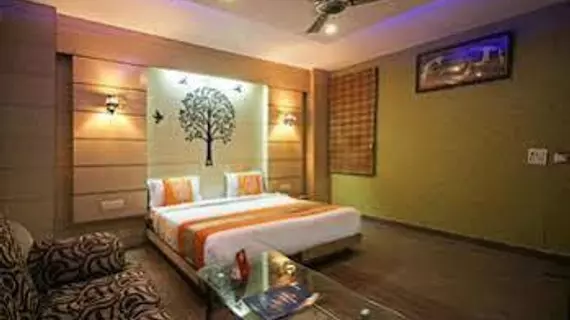 Raunak International Hotel | Batı Delhi - Ulusal Eyalet Başkenti Delhi - Delhi (ve civarı) - Yeni Delhi - Karol Bagh