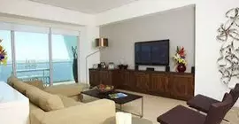 Unlimited Luxury Villas - Icon Vallarta Condo | Nayarit - Bahía de Banderas - Puerto Vallarta (ve civarı) - Puerto Vallarta