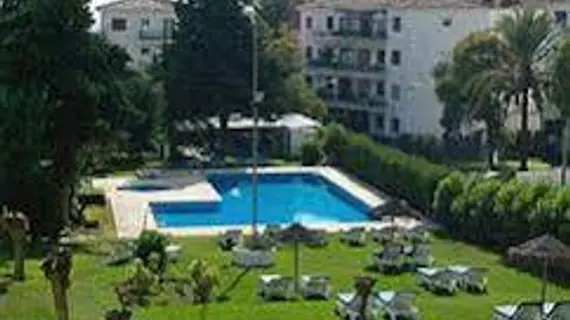 Apartamentos San Carlos | Andalucia - Malaga İli - Benalmadena