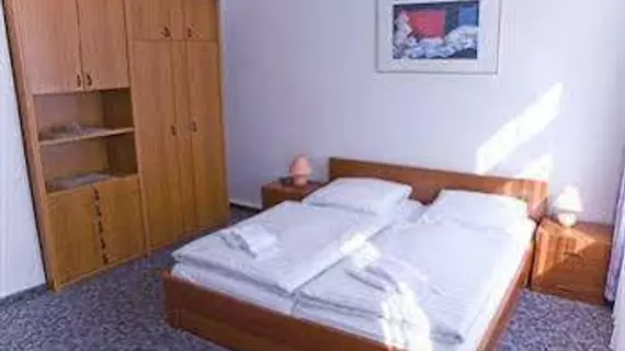 Pension Leipzig Georgplatz | Saxony (Saksonya) - Leipzig - Alt-West