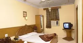 Hotel Ashoka Continental | Batı Delhi - Ulusal Eyalet Başkenti Delhi - Delhi (ve civarı) - Yeni Delhi - Paharganj