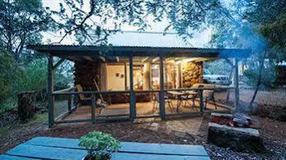 Margaret River Stone Cottages | Batı Avustralya - Forest Grove