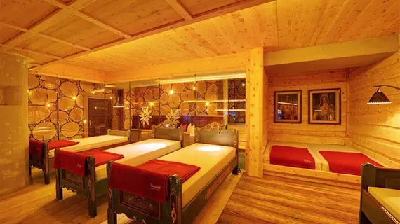 Berghotel | Trentino-Alto Adige - Güney Tirol (il) - Sesto