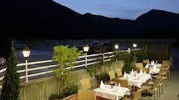 Hotel Goldenes Rössl | Trentino-Alto Adige - Güney Tirol (il) - Bressanone