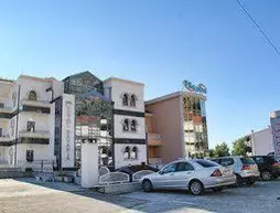 Hotel Bavaria | Split-Dalmaçya - Seget - Seget Donji