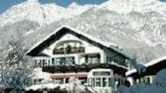 Hotel Aschenbrenner | Bavyera - Garmisch-Partenkirchen