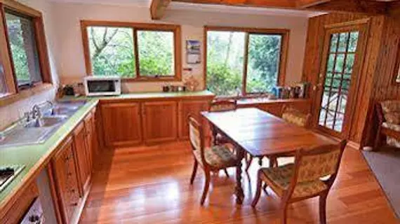 Bruny Island Accommodation Services | Tazmanya - Simpsons Bay