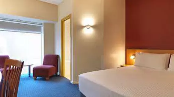 ibis Melbourne - Little Bourke Street | Victoria - Melbourne (ve civarı) - Melbourne - Melbourne Merkezi İş Bölgesi