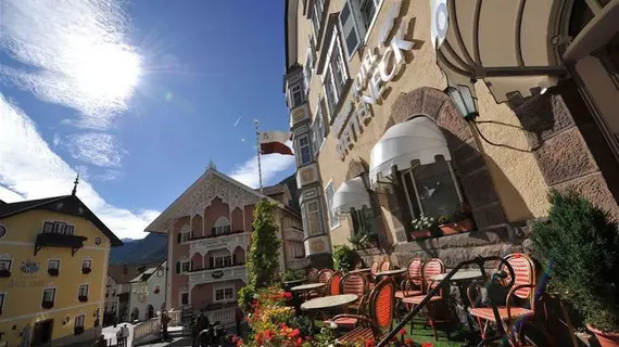 Classic Hotel Am Stetteneck | Trentino-Alto Adige - Güney Tirol (il) - Ortisei