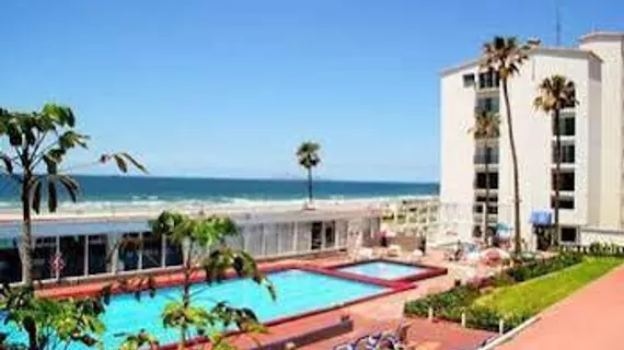 Rosarito Beach Hotel | Kuzey Baja California - Tijuana (ve civarı) - Rosarito Plajı - Rosarito