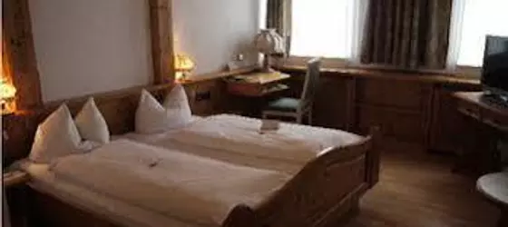 Flair Hotel Vier Jahreszeiten | Baden-Wuerttemberg - Bad Urach