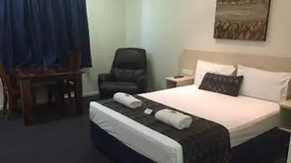 Bluewater Harbour Motel | Queensland - Whitsunday Regional - Bowen