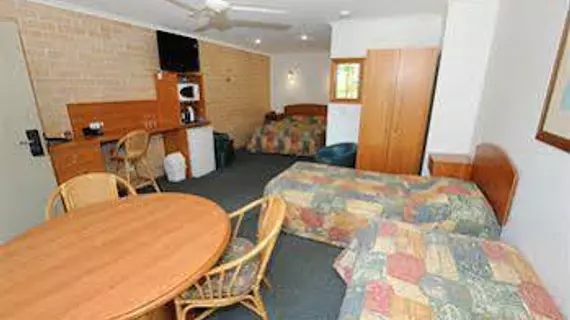 Caboolture Riverlakes Boutique Motel | Queensland - Brisbane (ve civarı) - Caboolture South