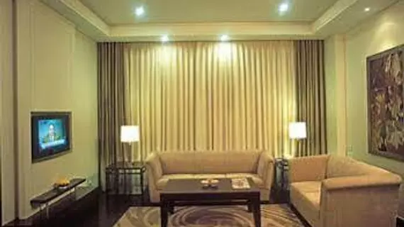 Park Plaza, Noida | Batı Delhi - Ulusal Eyalet Başkenti Delhi - Delhi (ve civarı) - Noida