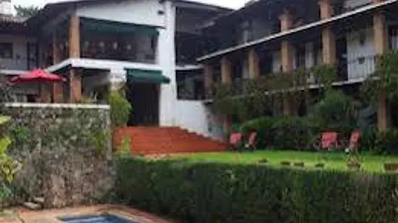 Hotel Los Arcos | Mexico, Estado de - Toluca (ve civarı) - Valle de Bravo