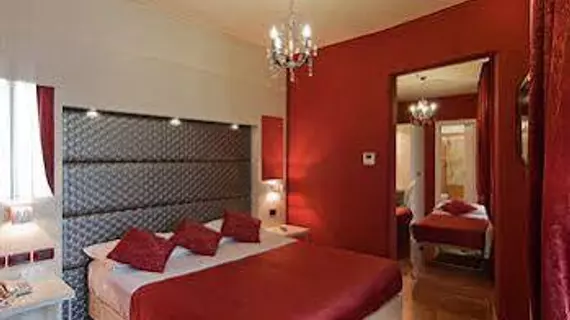 Hotel Fellini | Lazio - Roma (ve civarı) - Roma Kent Merkezi - Rione II Trevi