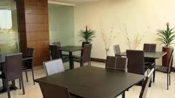 Hotel Abhimaani Vasathi | Karnataka - Bengaluru (ve civarı) - Bengaluru - Rajajinagar