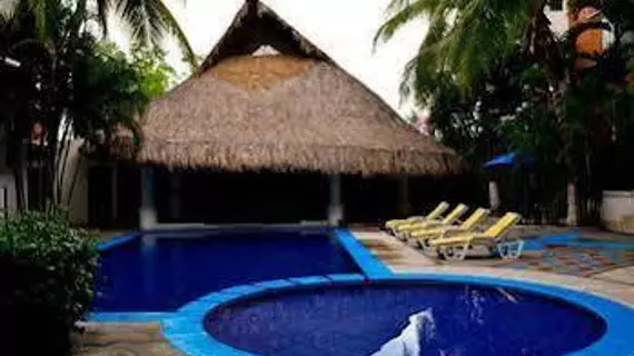 Hotel Costa Brava | Colima - Manzanillo (ve civarı) - Manzanillo