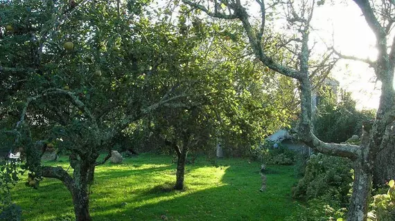 Albergue Turistico De Logrosa | Galicia - La Coruna (vilayet) - Negreira