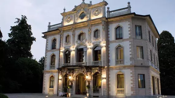 Hotel Villa Borghi | Lombardy - Varese (il) - Varano Borghi