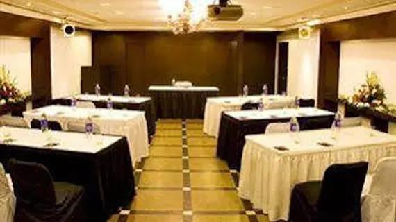 Hotel Broadway Delhi | Batı Delhi - Ulusal Eyalet Başkenti Delhi - Delhi (ve civarı) - Yeni Delhi