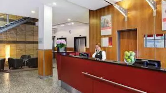 InterCityHotel Berlin | Berlin (ve civarı) - Friedrichshain-Kreuzberg - Friedrichshain