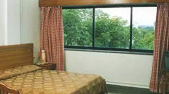 Hotel Meru | Maharaştra - Pune Bölgesi - Pune