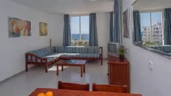 Aparthotel Playa Dorada | Balearic Adaları - Mayorka Adası - Manacor - S'illot