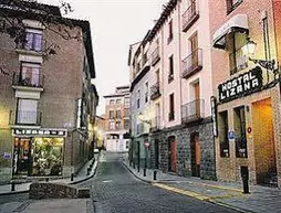 Hostal Lizana 2 | Aragon - Huesca - Hoya de Huesca/Plana de Uesca - Huesca - Aluján - Casco Antiguo